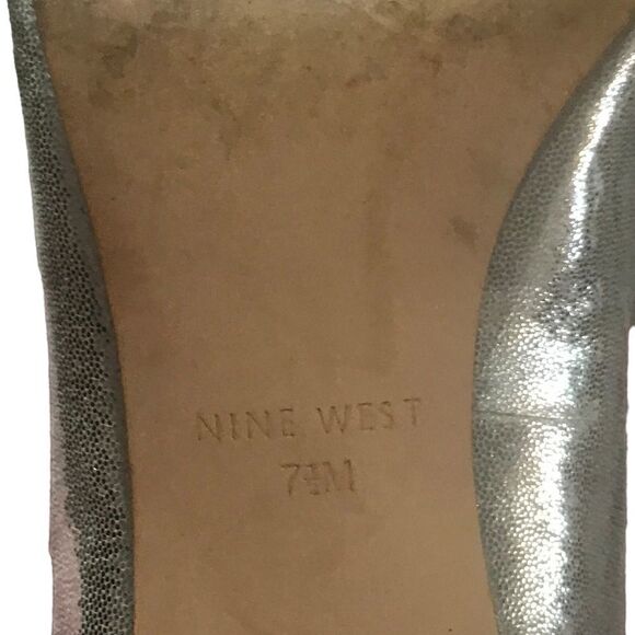 Nine West Silver High Heels Size 7.5 Medium - Picture 7 of 8